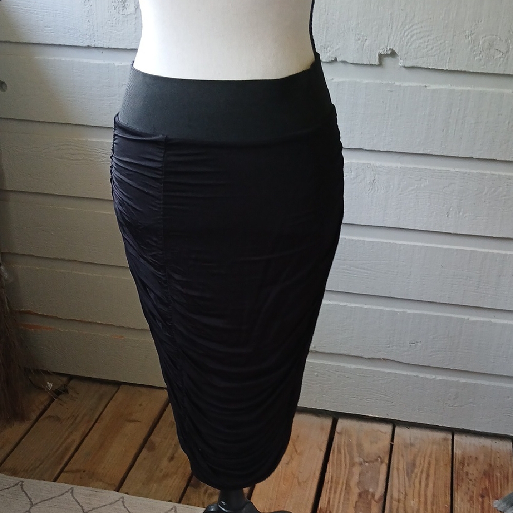 H&M Black Ruched Pencil Midi Skirt
